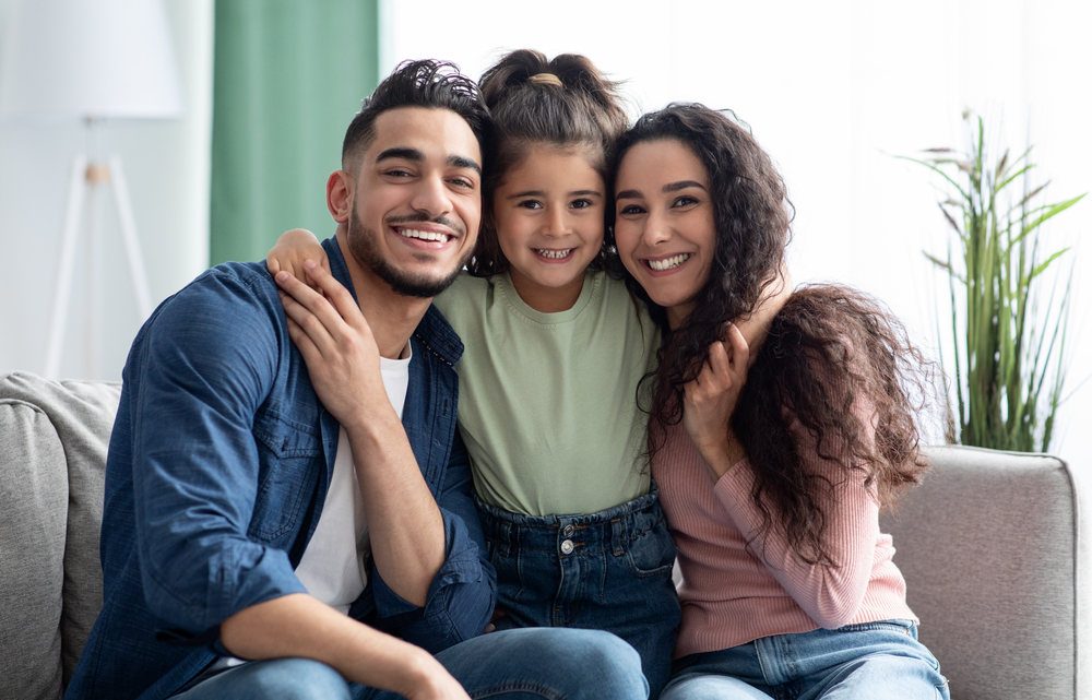Smiling arabic parents and their cute little daughter - Emergency Dentist in Federal Way Smiling arabic parents and their cute little daughter - Emergency Dentist in Federal Way
